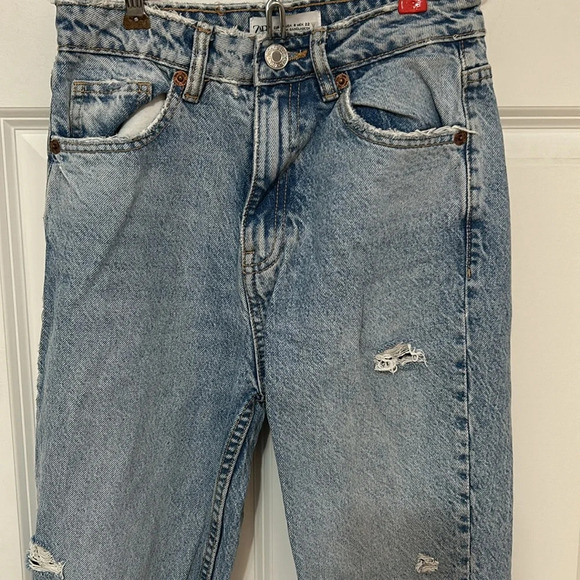 Zara Distressed Light Blue Women's Jeans size 0 ripped high waist - Picture 2 of 6
